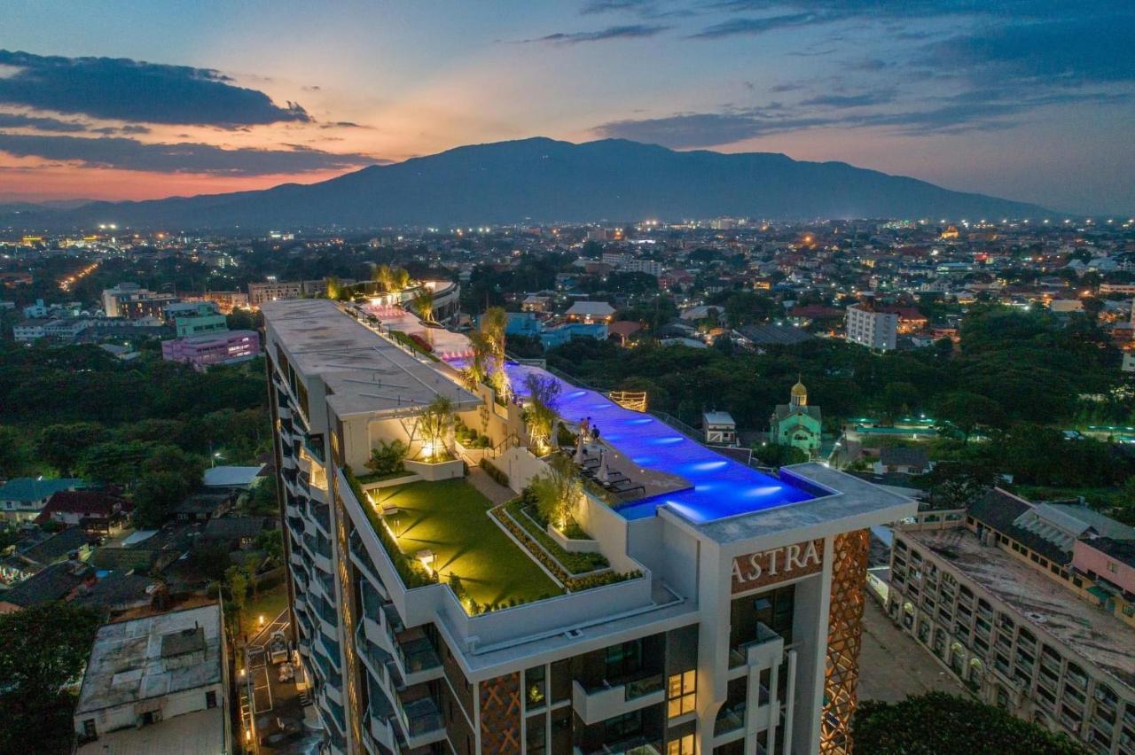 Astra Sky River Condo 치앙마이 외부 사진